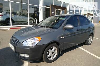 Седан Hyundai Accent 2008 в Киеве