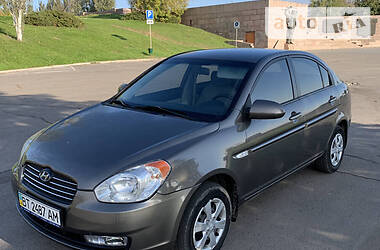 Седан Hyundai Accent 2008 в Херсоне