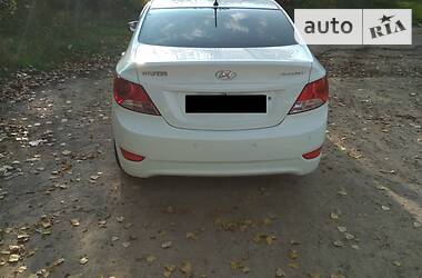 Седан Hyundai Accent 2012 в Чернигове