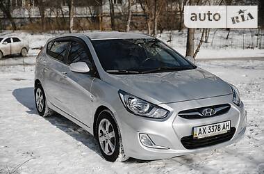 Хэтчбек Hyundai Accent 2012 в Харькове