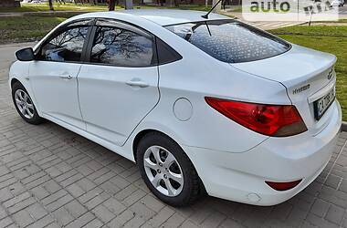 Седан Hyundai Accent 2012 в Черкассах