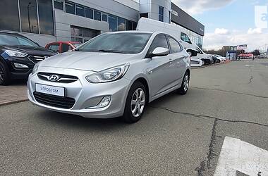 Седан Hyundai Accent 2012 в Киеве