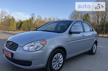 Седан Hyundai Accent 2010 в Ровно