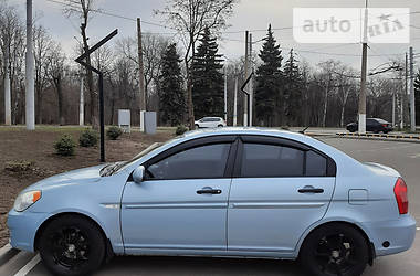 Седан Hyundai Accent 2008 в Славянске