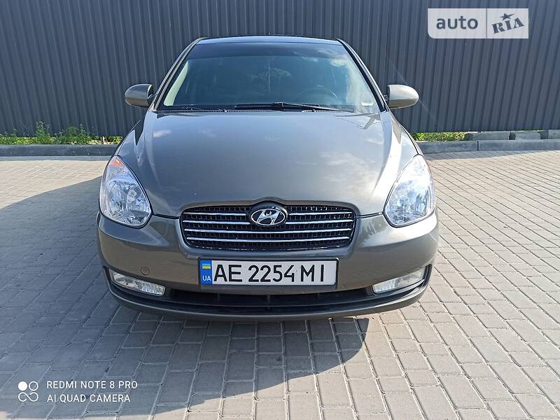 Hyundai Accent