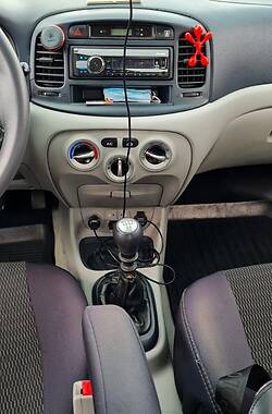 Седан Hyundai Accent 2007 в Киеве