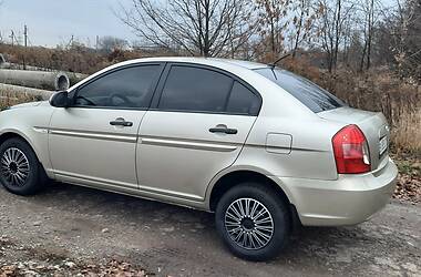 Седан Hyundai Accent 2008 в Полтаве