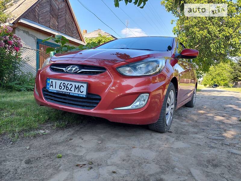 Hyundai Accent