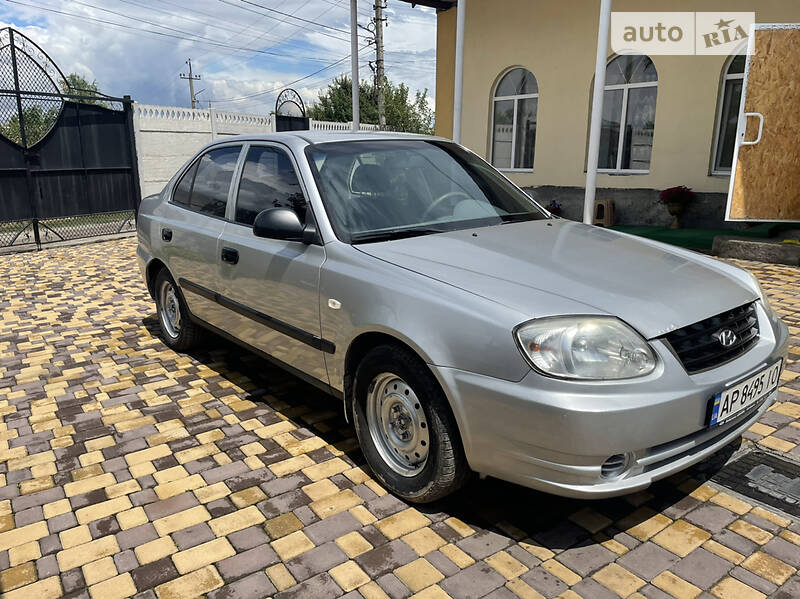 Седан Hyundai Accent 2005 в Запорожье