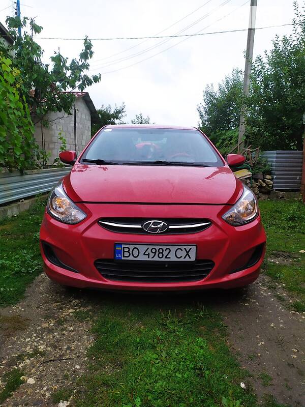 Седан Hyundai Accent 2016 в Тернополе