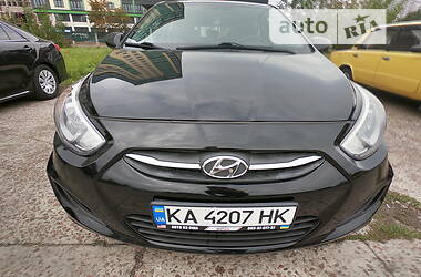 Хэтчбек Hyundai Accent 2017 в Киеве