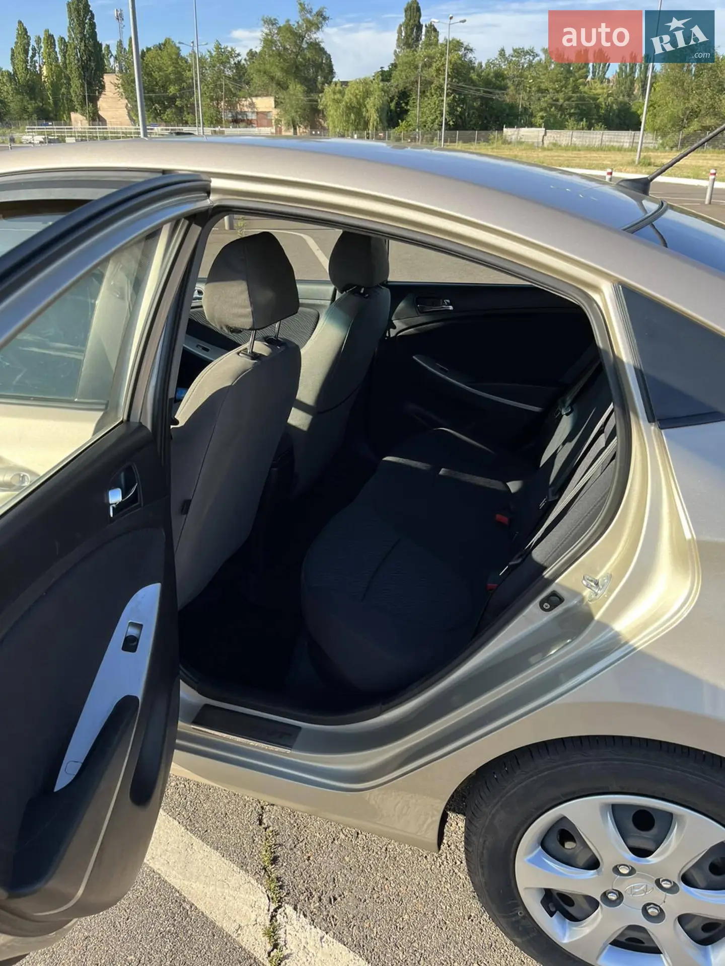 2012 Hyundai Accent - мініатюра 29
