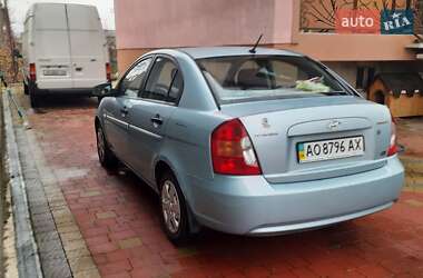 Седан Hyundai Accent 2008 в Сваляві