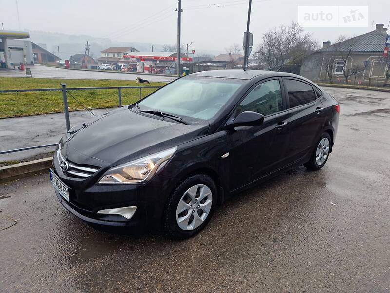 Седан Hyundai Accent 2016 в Ивано-Франковске