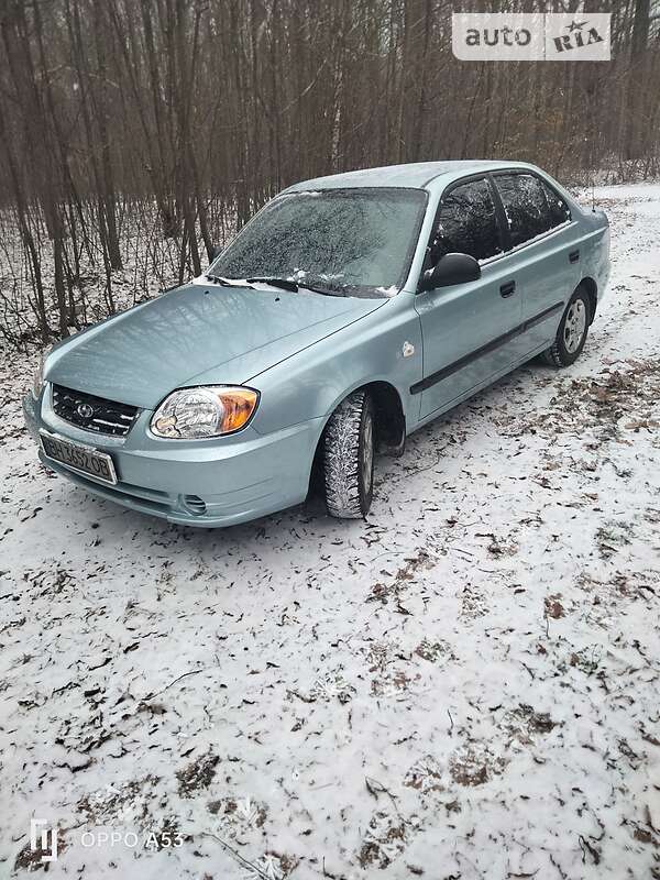 Hyundai Accent 2004