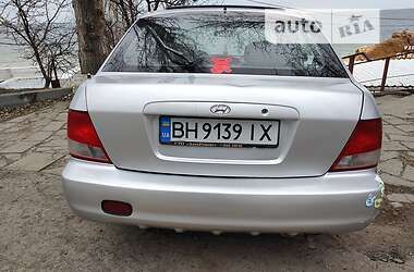 Седан Hyundai Accent 2000 в Одессе