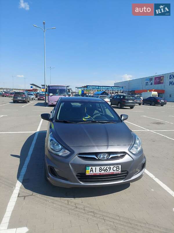 Седан Hyundai Accent 2011 в Переяславе