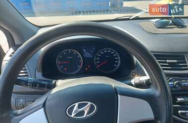 Седан Hyundai Accent 2011 в Переяславе