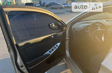 Седан Hyundai Accent 2012 в 