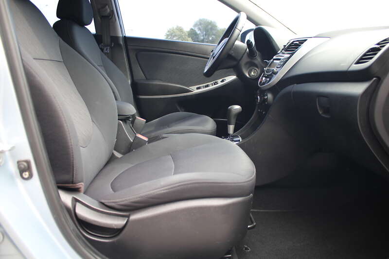 Седан Hyundai Accent 2012 в Харкові