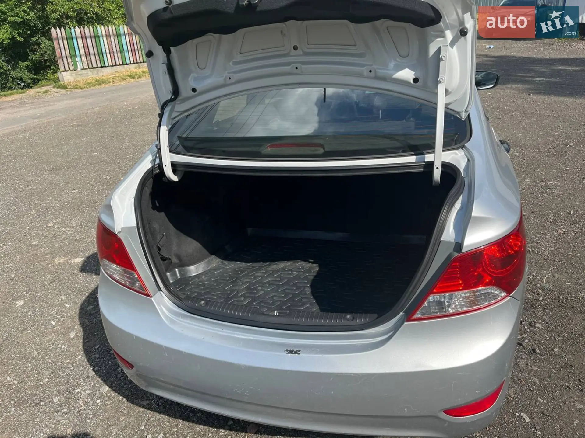 2012 Hyundai Accent - мініатюра 5