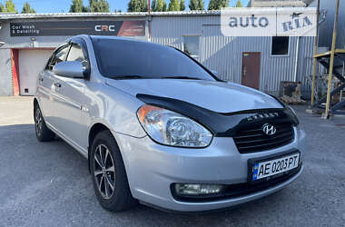 Седан Hyundai Accent 2008 в Днепре