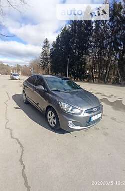 Седан Hyundai Accent 2014 в Хмельнике