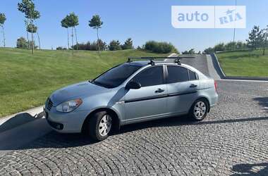 Седан Hyundai Accent 2009 в Днепре