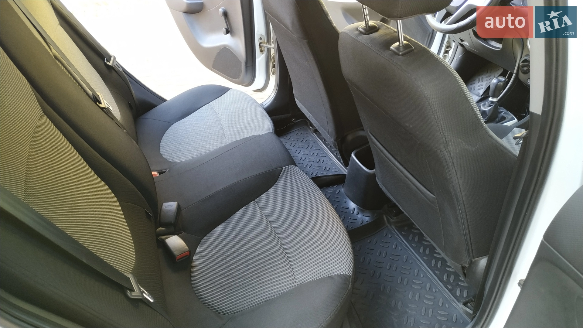 2012 Hyundai Accent - мініатюра 8