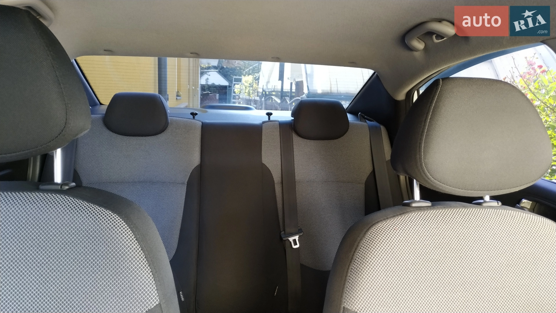 2012 Hyundai Accent - мініатюра 15