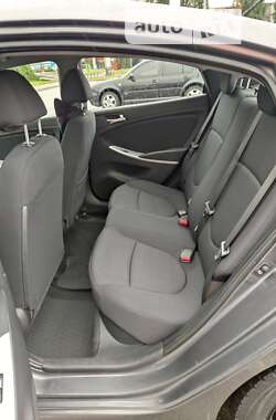 Седан Hyundai Accent 2012 в 