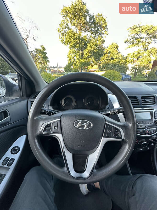 Седан Hyundai Accent 2012 в Ужгороде фото 16 Седан Hyundai Accent 2012 в Ужгороде