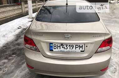 Седан Hyundai Accent 2011 в Черноморске