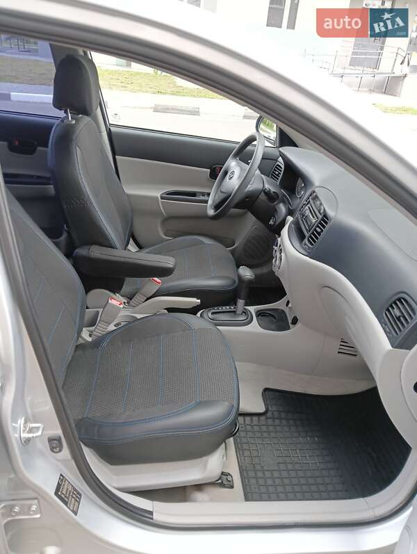 Седан Hyundai Accent 2008 в Одессе