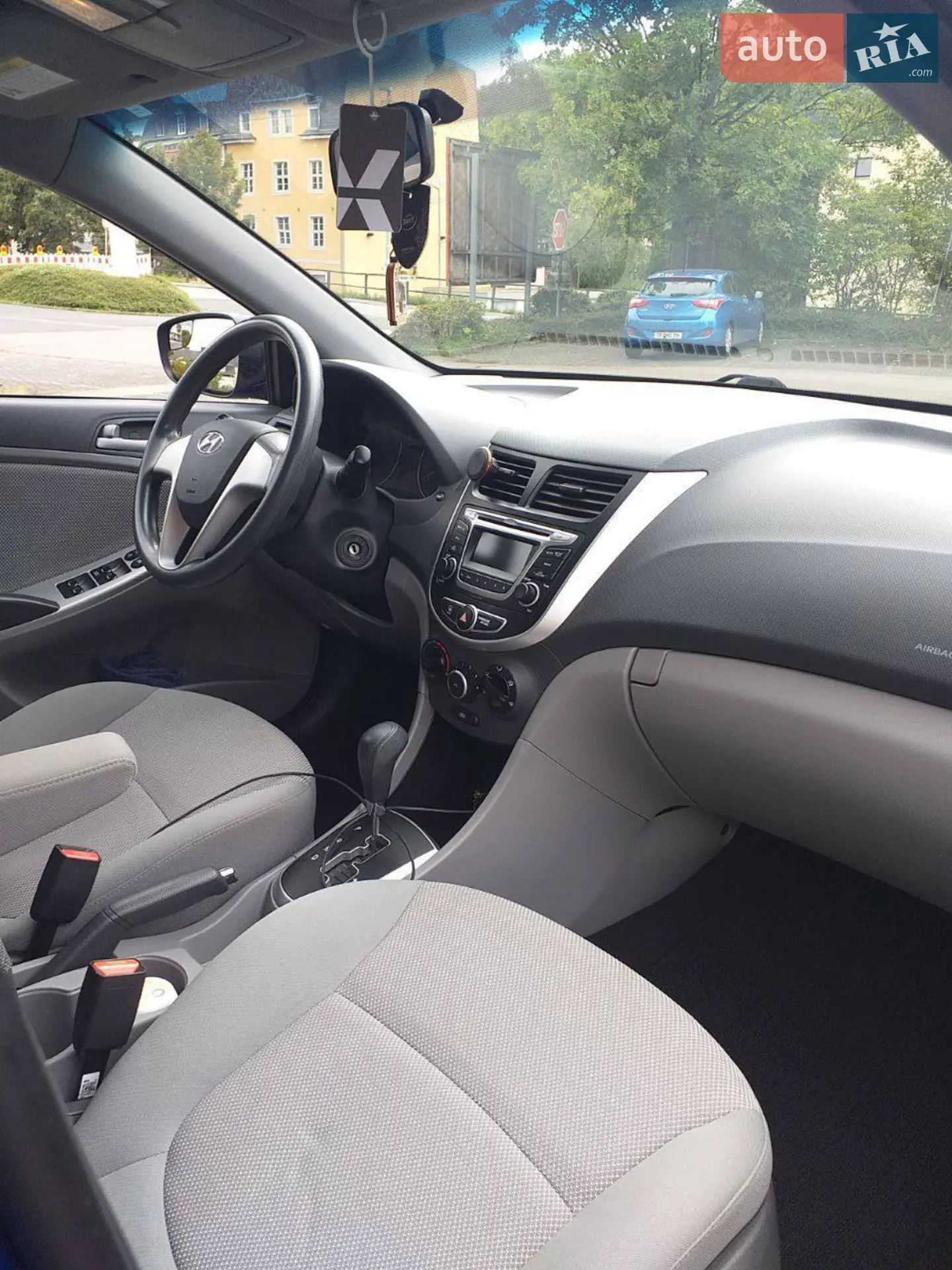 2014 Hyundai Accent - мініатюра 6