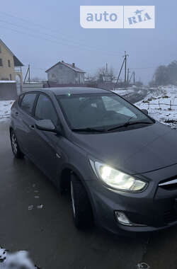 Хетчбек Hyundai Accent 2013 в Львові