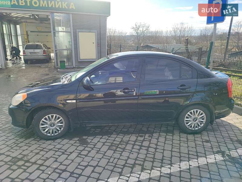 Седан Hyundai Accent 2008 в Виннице