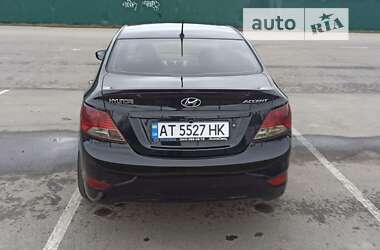 Седан Hyundai Accent 2011 в Ивано-Франковске