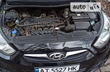 Седан Hyundai Accent 2011 в Ивано-Франковске