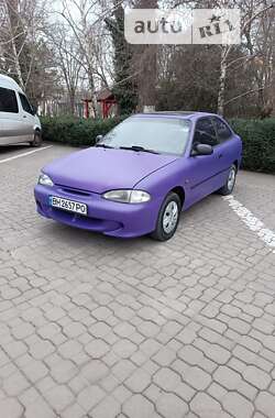 Ліфтбек Hyundai Accent 1995 в Чорноморську