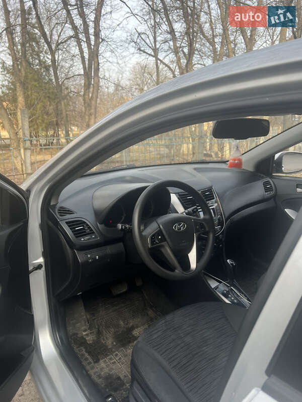 Седан Hyundai Accent 2016 в Кропивницком