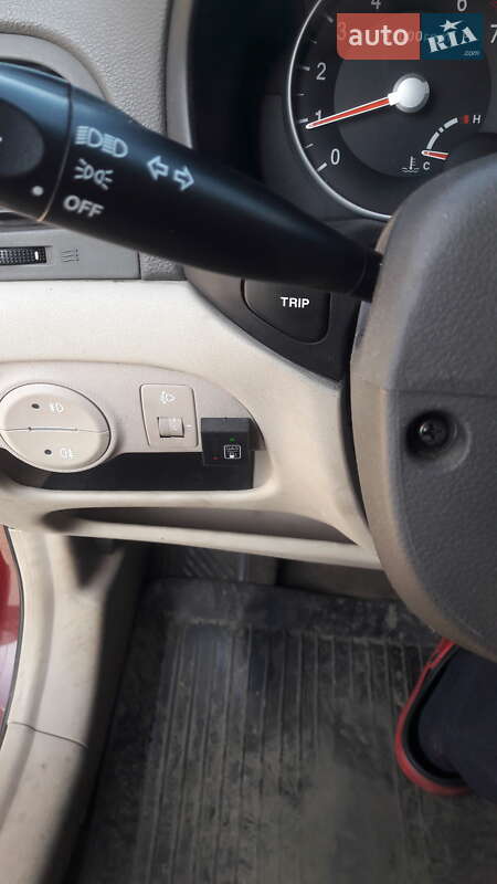 Седан Hyundai Accent 2007 в Чернівцях