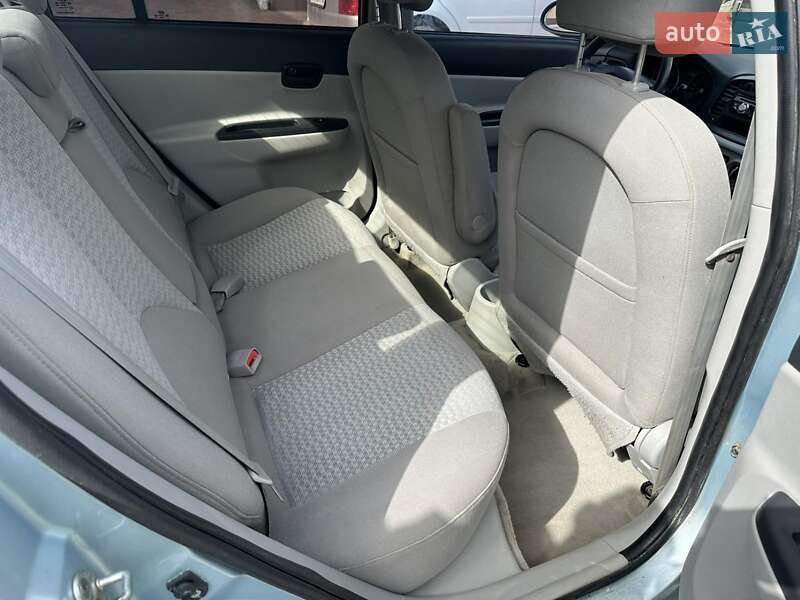 Седан Hyundai Accent 2008 в Чернівцях