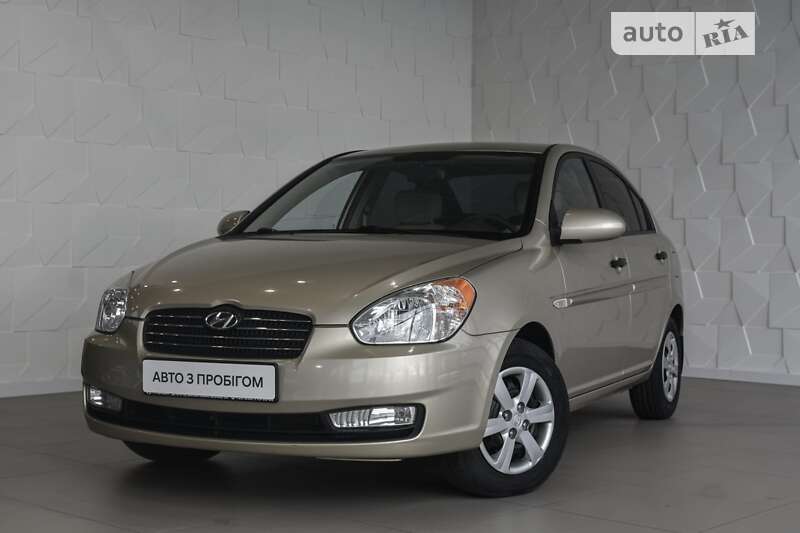 Седан Hyundai Accent 2008 в Днепре