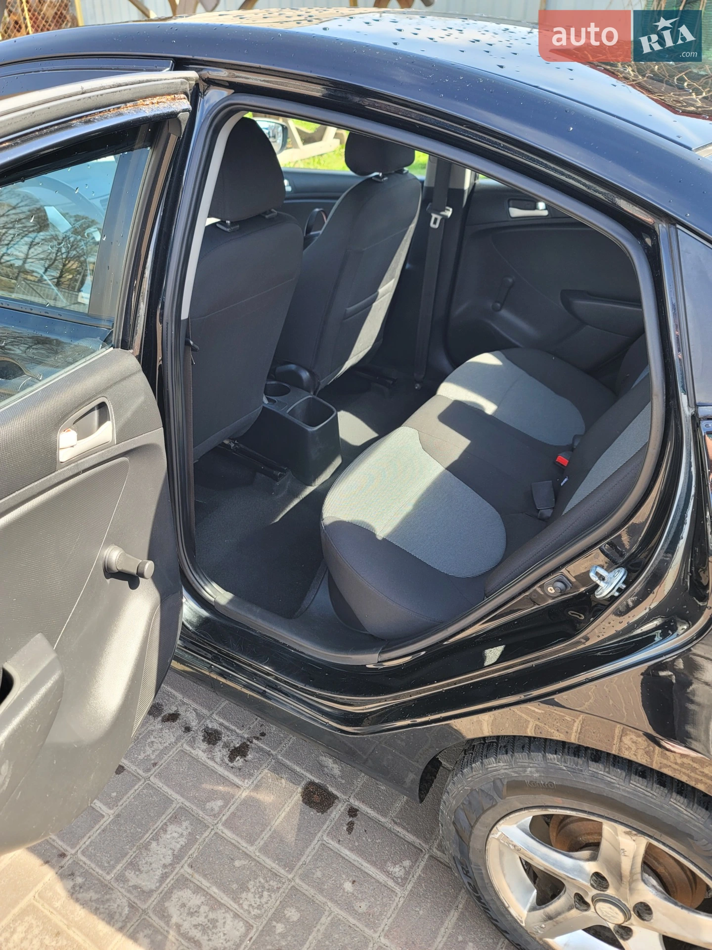 2011 Hyundai Accent - мініатюра 27