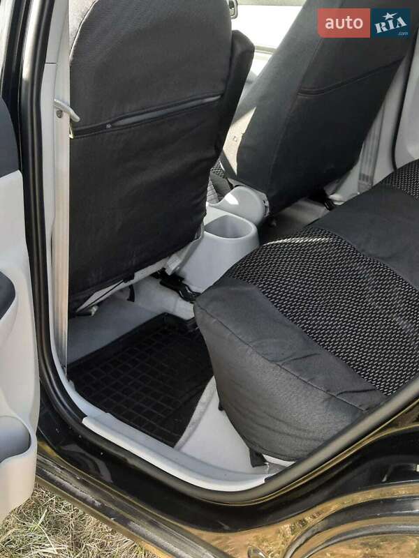 Седан Hyundai Accent 2008 в Сумах