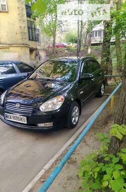 Седан Hyundai Accent 2008 в Киеве