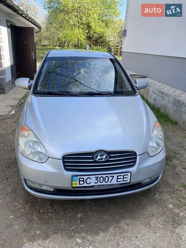Седан Hyundai Accent 2006 в Дрогобыче