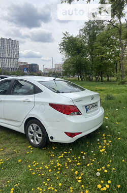 Седан Hyundai Accent 2016 в Львове