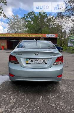 Седан Hyundai Accent 2011 в Черкасах